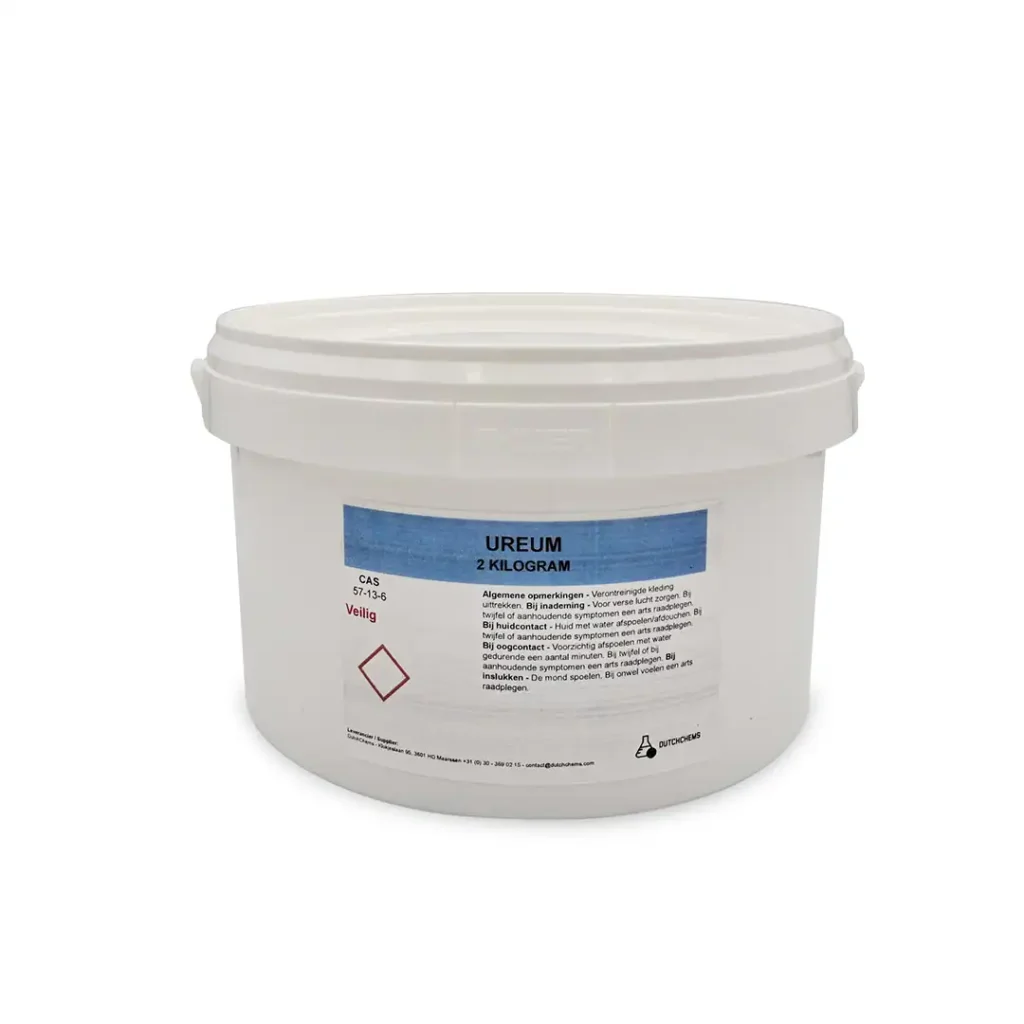 Bucket with 2 kilograms of urea, provided with safety information and instructions for use.